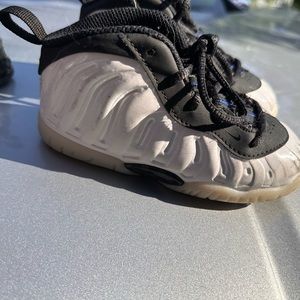 Nike lil pro posite white black and volt blue